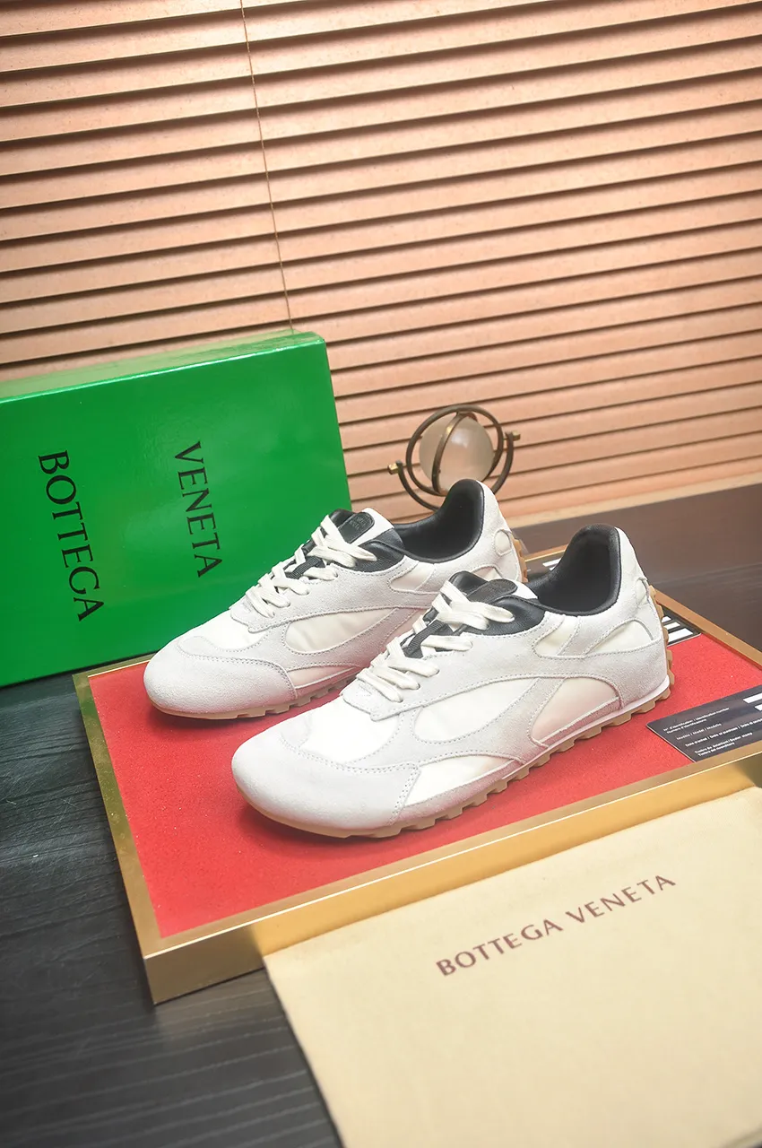 Men's shoes 💰520💶[Botteg Venetta (BV)] (full cowhide lining) Exclusive new model Official website new model The upper is made of high-quality top-grade calfskin. Delicate feel and flowing luxurious texture. Tailor-made for exquisite men to create a noble aura. Detailed and regular Mark hand-stitching. Smooth lines. Full cowhide lining. Comfortable to wash sweat. 38-44